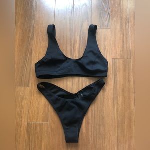 Black Kendall + Kylie bikini size small
